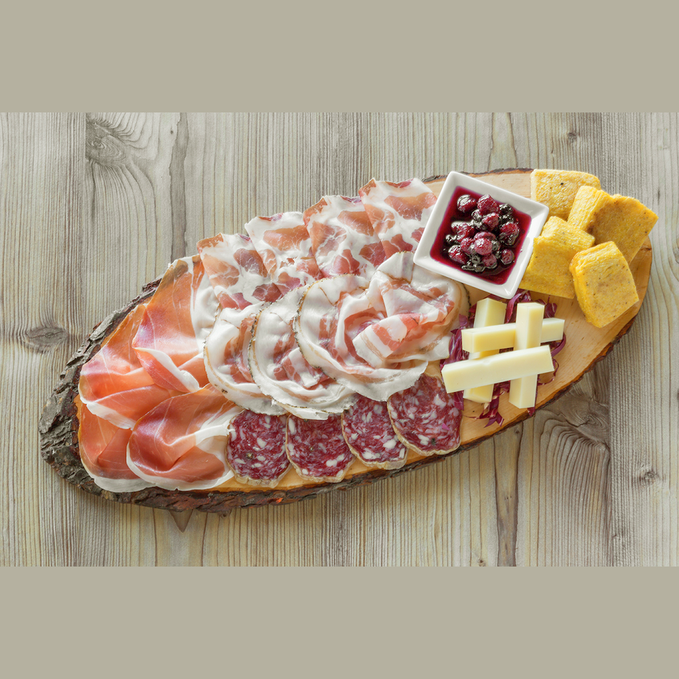 Quattro Case - Lardo al pepe nero ‚Äì 500 gr circa