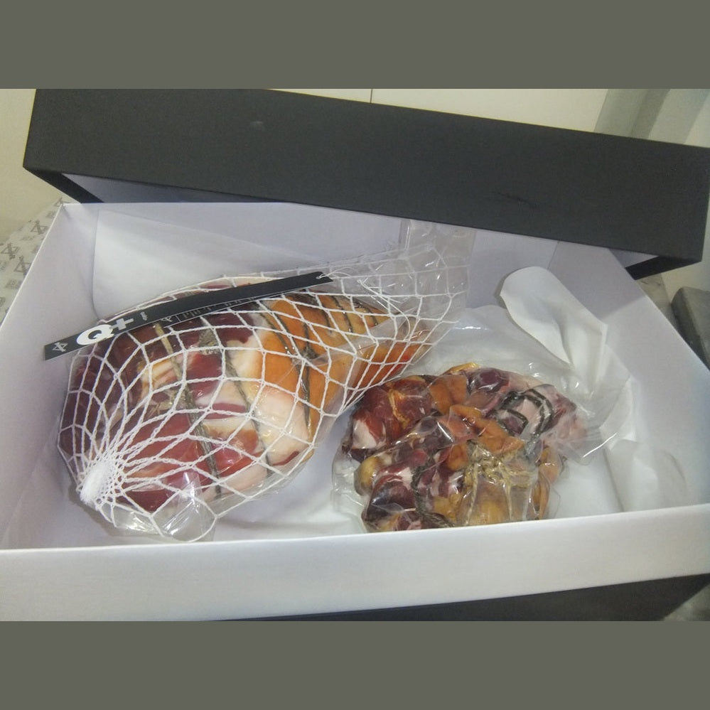 Quattro Case - Lardo al pepe nero ‚Äì 500 gr circa